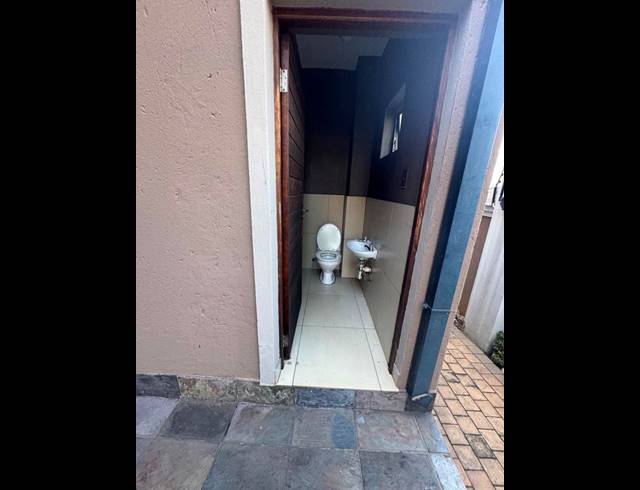 3 BEDROOM HOUSE FOR SALE IN GHOLFSIG